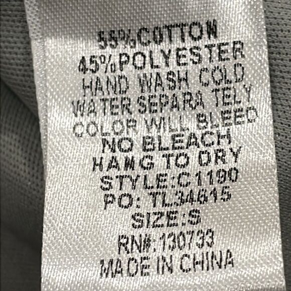 NWOT Umgee Gray Floral Romper. Size S small 4/6 - Picture 11 of 11